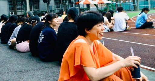 無聲墜落2/女兒想輕生「專家一句話扭轉悲劇」 不被憂鬱症綁住的親子關係