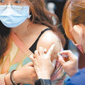 新冠連5周升溫！疫苗打氣增2成 單日2810人創新高紀錄
