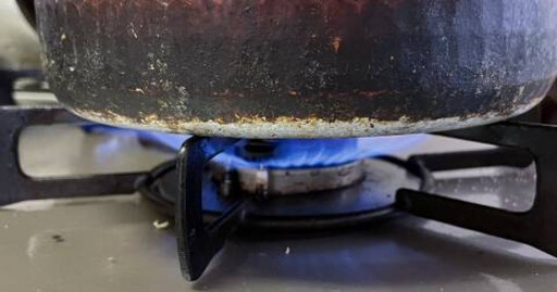 浙江一家6口客廳吹冷氣「廚房煮紅豆湯」 4人頭暈噁心想吐！竟是一氧化碳中毒