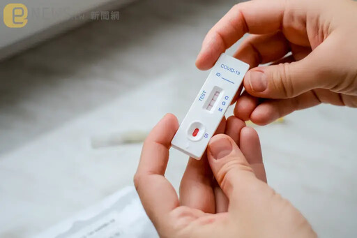 疫情惡夢回來了！醫證實「症狀特別多變」 4情況恐是重症警訊