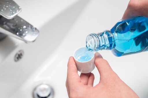 國外研究：使用漱口水可能可以改善糖尿病患者1指數