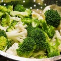 綠花椰菜、白花椰菜是不同菜！專家揭差異 尤其4種人綠花椰菜要少吃