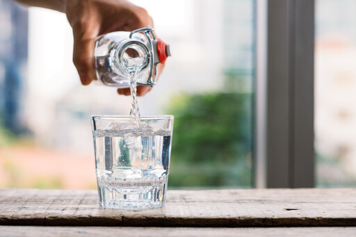 喝水也可幫助排毒，但要掌握2招，6個時間點一定要喝水