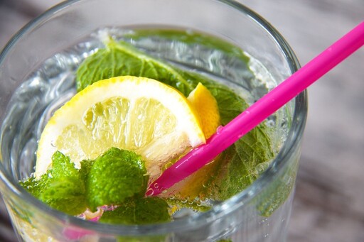 醫激推「夏天必喝3飲料」幫助美白！ 其中這1杯還能延緩皮膚老化