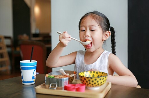 孩子太胖、常感冒、腸胃差，恐是「4類食物吃太少」害的！ 專家示警