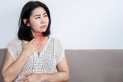 方文琳認「每天喝高粱、愛熱湯」罹食道癌！ 醫勸「3飲食習慣」快改掉：很多人超愛