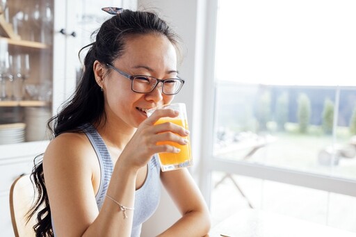 心情差「三高食物」最好別碰！專家示警 大推6種飲料喝了情緒更穩定