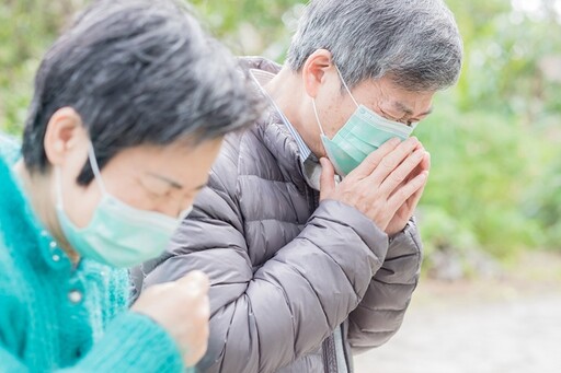 今天「霜降」！中醫師示警「3疾病」高峰來了：小心咳到爆 教按3穴位緩解