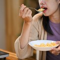 早餐「吃這1類食物」瘦更快！研究認證 最佳攝取份量曝