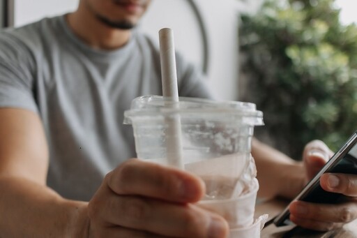 大吃大後，研究證實：飯後喝「這1杯飲料」對血管大有幫助！ 超意想不到