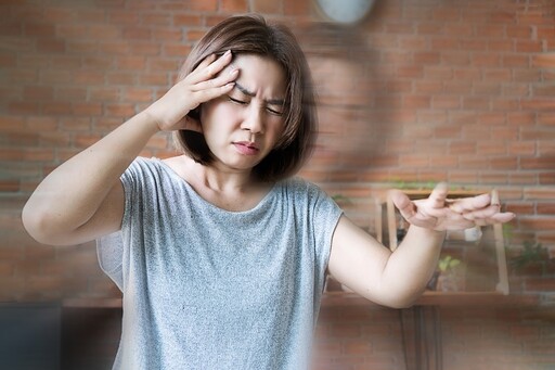 感覺在搖但沒地震？醫揭「4大原因」 簡易3招教你判斷是不是錯覺