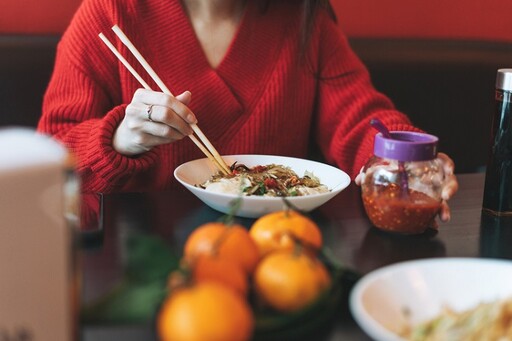 明明吃不鹹血壓還飆高？ 營養師點名「3大隱藏高鈉食物」：麵包、蛋糕中了