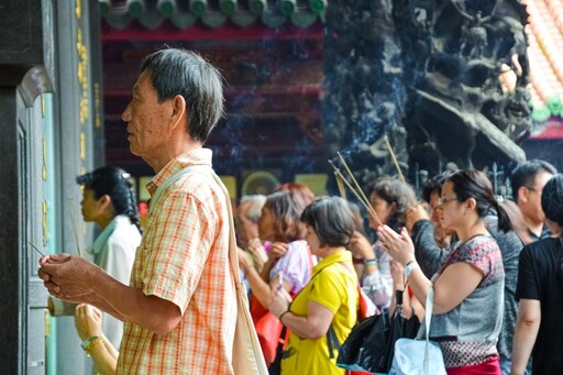 信徒必看！跟著媽祖繞境吃平安 專家示警「小心這些習慣」害你拉肚子還中鏢