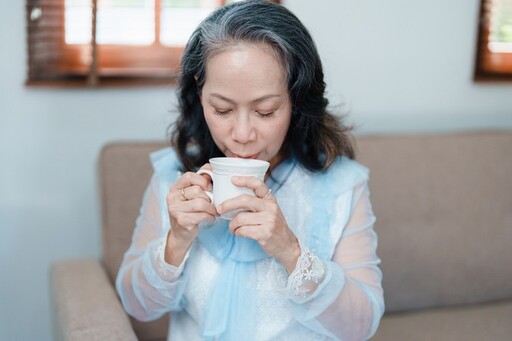 每天1杯就可能得癌！醫揭「4大致癌飲品」名單 最後1種很多人天天喝