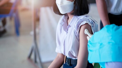 「我女兒才13歲需要打嗎？」家長最常問的疑慮一次解答！ 關鍵QA看這篇