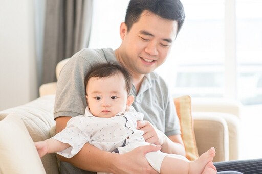 男性生育年齡愈晚，孩子思覺失調症風險增加！ 研究揭基因突變關聯