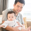 男性生育年齡愈晚，孩子思覺失調症風險增加！ 研究揭基因突變關聯