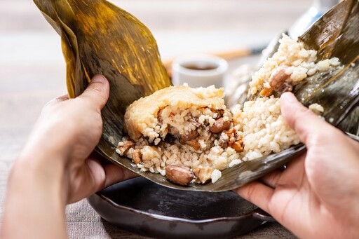 粽葉、粽繩要丟「廚餘or一般垃圾」？環保局揭正確分類 鳳梨頭、竹筍殼、牡蠣殼也常被誤丟