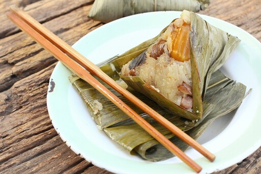 「這1種粽」比南部粽更肥！ 營養師揭「吃粽雷區」 沾醬別直接淋
