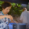 「找完錢又碰食物」恐挨罰 ！食品衛生9大新規一次看 違者最高罰2億