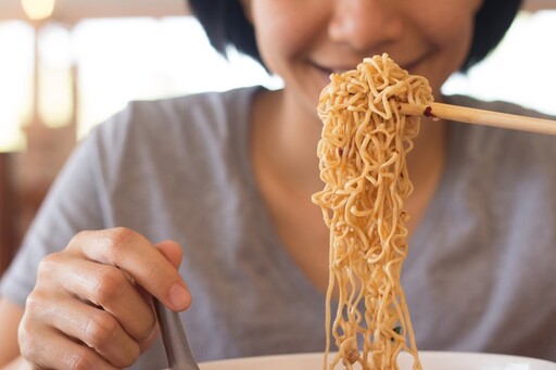 吃很多卻一下又餓？營養師揪「吃不飽元兇」 不要只吃主食