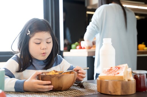 孩子性早熟會長不高？醫揭「3大徵兆」快留意 3個月換鞋一次也中鏢