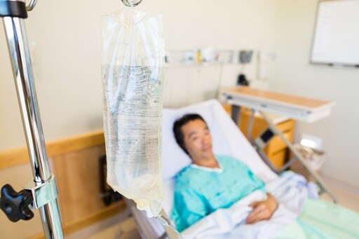 「DEET、派卡瑞丁、IR3535、防蚊精油」差在哪？ 醫揭防蚊液成分與效果比較