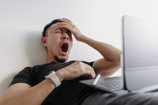 每天一杯咖啡續命？醫點名「4種人」一喝反更糟 腸胃、睡眠、頭痛全出問題