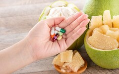 中秋吃柚子，營養要看品種、藥物族群要小心