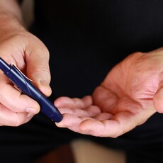 世界糖尿病日揭「糖胖症」危機：7成糖尿病患同時肥胖，醫示警恐引爆心腦血管疾病與這一種疾病風險