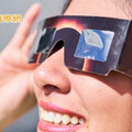 北美日食「眼睛受傷」網路搜尋量激增 直視太陽常有3傷害應做好眼睛防護