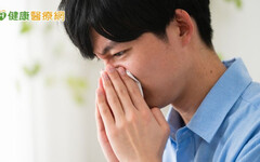 單側鼻塞是「鼻竇炎or鼻過敏」？ 醫依症狀教判斷方式
