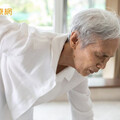 腰痛就醫竟是髖部骨折 醫見「1異狀」助阿嬤重獲行動力