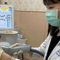 公共場所「腋下危機」恐成社交殺手？醫推關鍵方法 改善腋味尷尬！