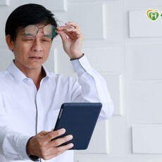 看東西「直線」變曲線？恐是「黃斑部皺褶」造成影像扭曲