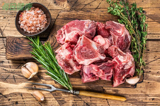 研究：吃紅肉增阿茲海默症風險40%～50%！ 專家建議「這樣吃」可降低