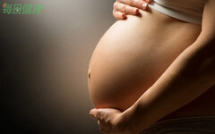 女性生育次數越多「生物年齡」老越快！ 研究發現：每孕一胎增加約6個月