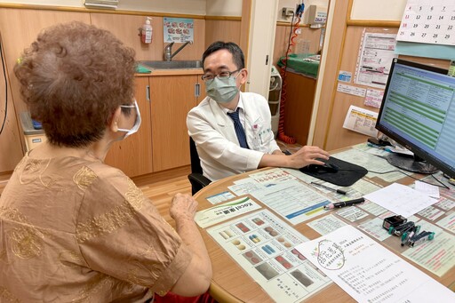 80歲婦突暈倒竟是大腸癌！醫揭「這症狀」是早期警訊 發病位置最難察覺