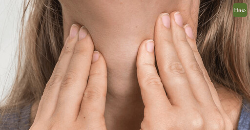 口臭、聲音沙啞找不出原因！耳鼻喉科醫師揭「主因」 與胃食道逆流有何不同？