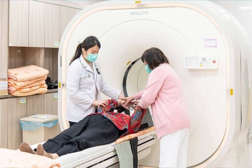 彰基醫學中心攜手區域醫院 區域聯防提供癌症精準醫療服務