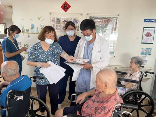 接種JN.1新冠疫苗 彰化榮家住民免外出健康有保障