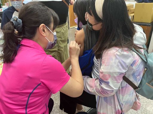 新冠疫情升溫 中市衛生局:自主戴口罩、完成疫苗接種