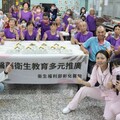 彰化醫院到社區傳授藥草球妙方 為長輩帶來身心舒緩與溫暖