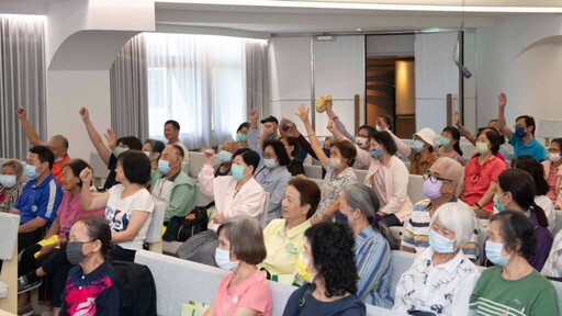 膝關節置換病友團體活動 樂齡精彩攜手開懷