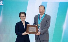 中醫大暨醫療體系董事長蔡長海榮膺工研院院士