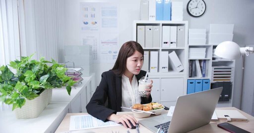 國泰健康管理推新品牌Happy Habit《每日衡好》益生菌 以「456黃金關鍵」支持日常腸道保養