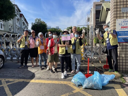 嘉基號召200人掃街 推動無菸無檳健康社區