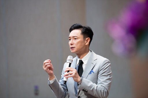 謝祖武嘉義開講「與記憶為武」 分享失智照護心路歷程
