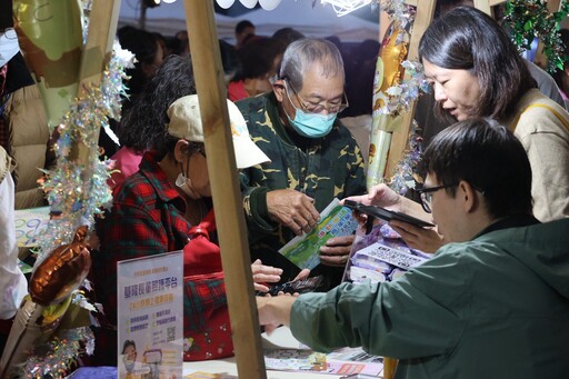 基隆「港動樂活嘉年華」展現健康城市成果 表揚48個績優照護單位