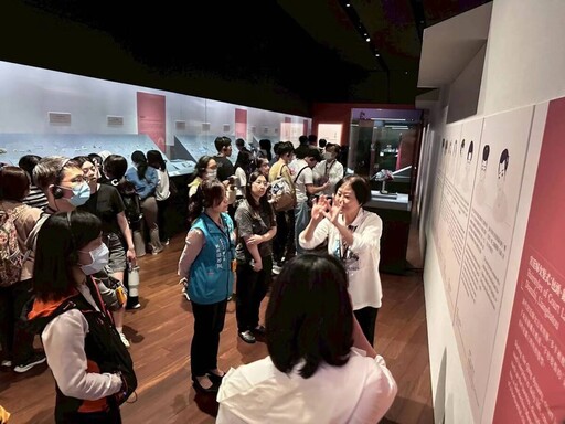 嘉縣「C」手遊故宮 活化據點照護服務